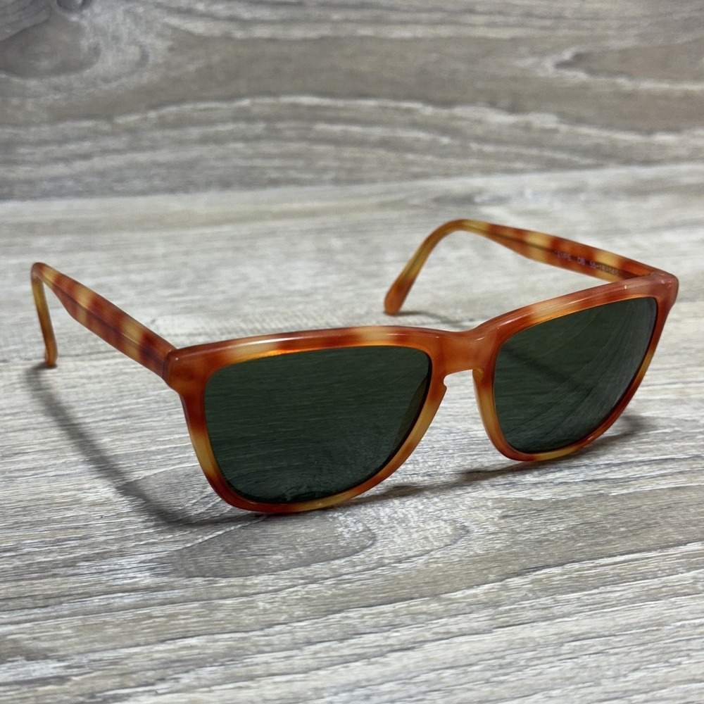 Guess Sunglasses‎ 55-16-145 Brown Tortoise Tempe Green Lenses